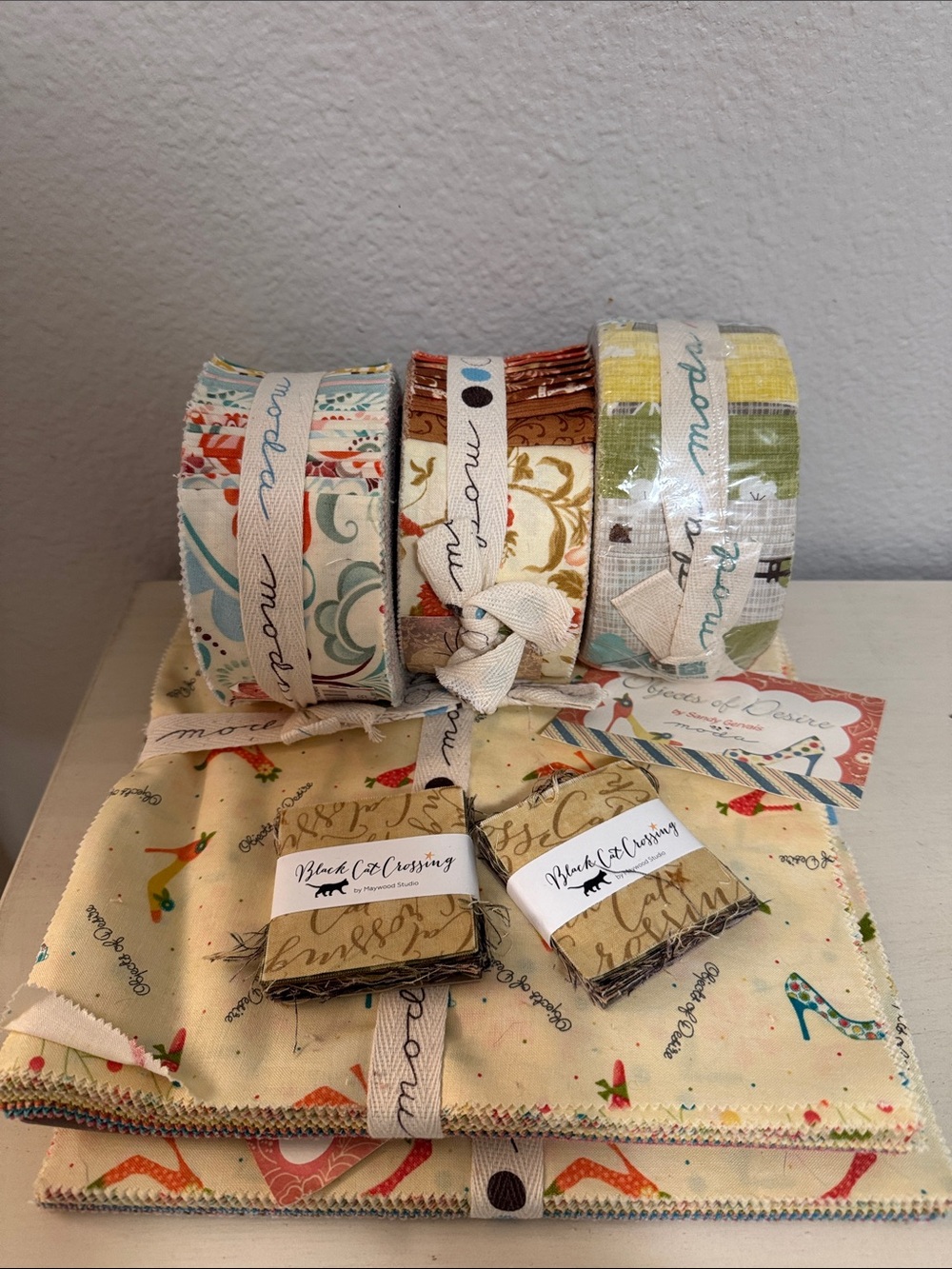 Moda/Maywood Studio Jelly Roll Layer Cake Bundle